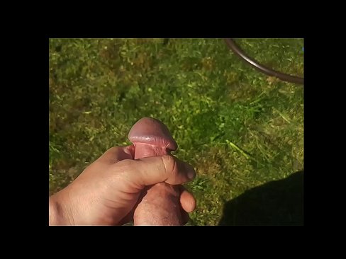 ❤️ Hot hottie gets her pink pussy fucked and cums with a squirt in a summer garden ️ Porno at porn en-us.slowheat.top